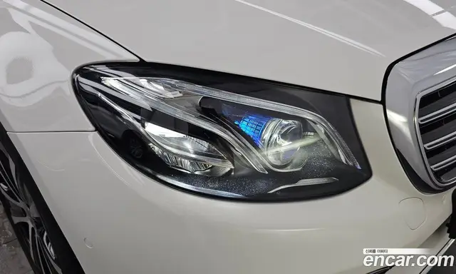 Mercedes-Benz E-Class 2020 2.0 автомат (гидро), миниатюра 8