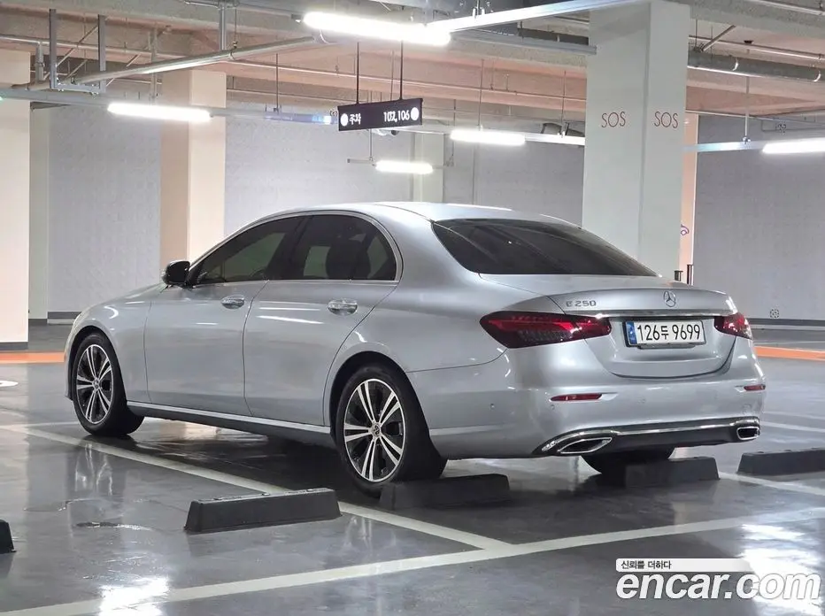 Mercedes-Benz E-Class 2021 2.0 автомат (гидро), фото 3