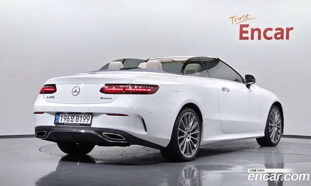 Mercedes-Benz E-Class 2023 3.0 автомат (гидро), миниатюра 1