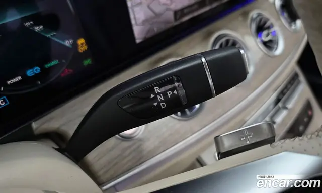Mercedes-Benz E-Class 2023 3.0 автомат (гидро), миниатюра 11