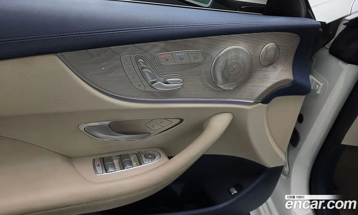 Mercedes-Benz E-Class 2023 3.0 автомат (гидро), фото 27