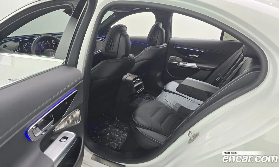 Mercedes-Benz E-Class 2024 2.0 автомат (гидро), фото 12