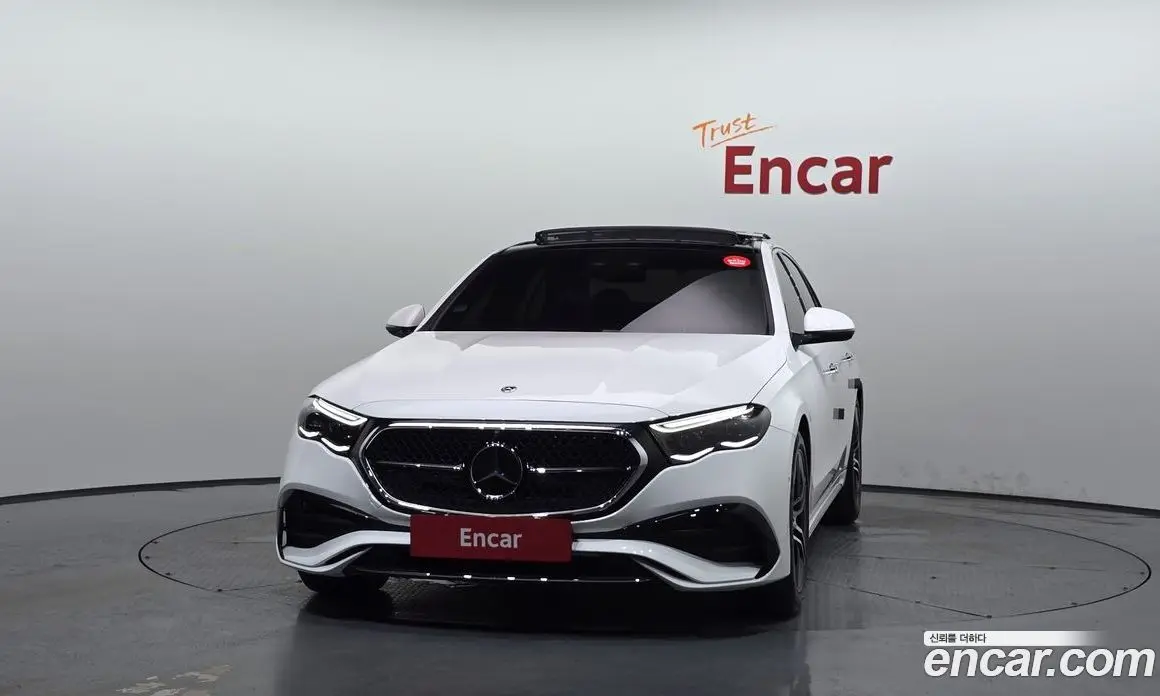 Mercedes-Benz E-Class 2024 2.0 автомат (гидро), фото 3