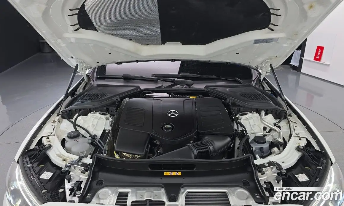 Mercedes-Benz E-Class 2024 2.0 автомат (гидро), фото 6