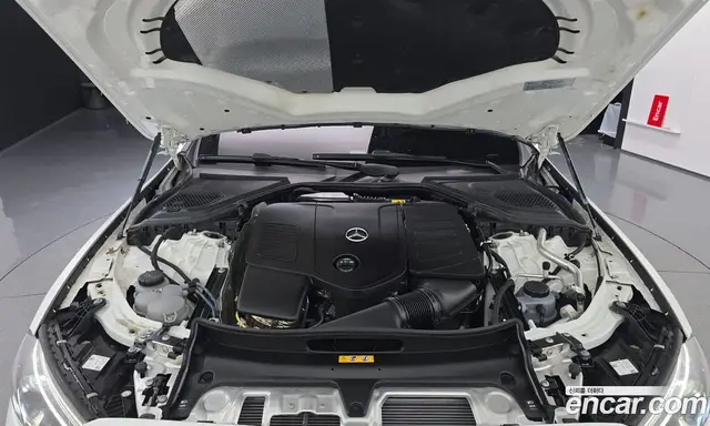 Mercedes-Benz E-Class 2024 2.0 автомат (гидро), миниатюра 6