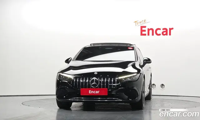 Mercedes-Benz EQE 2023 0.3 автомат (гидро), миниатюра 3
