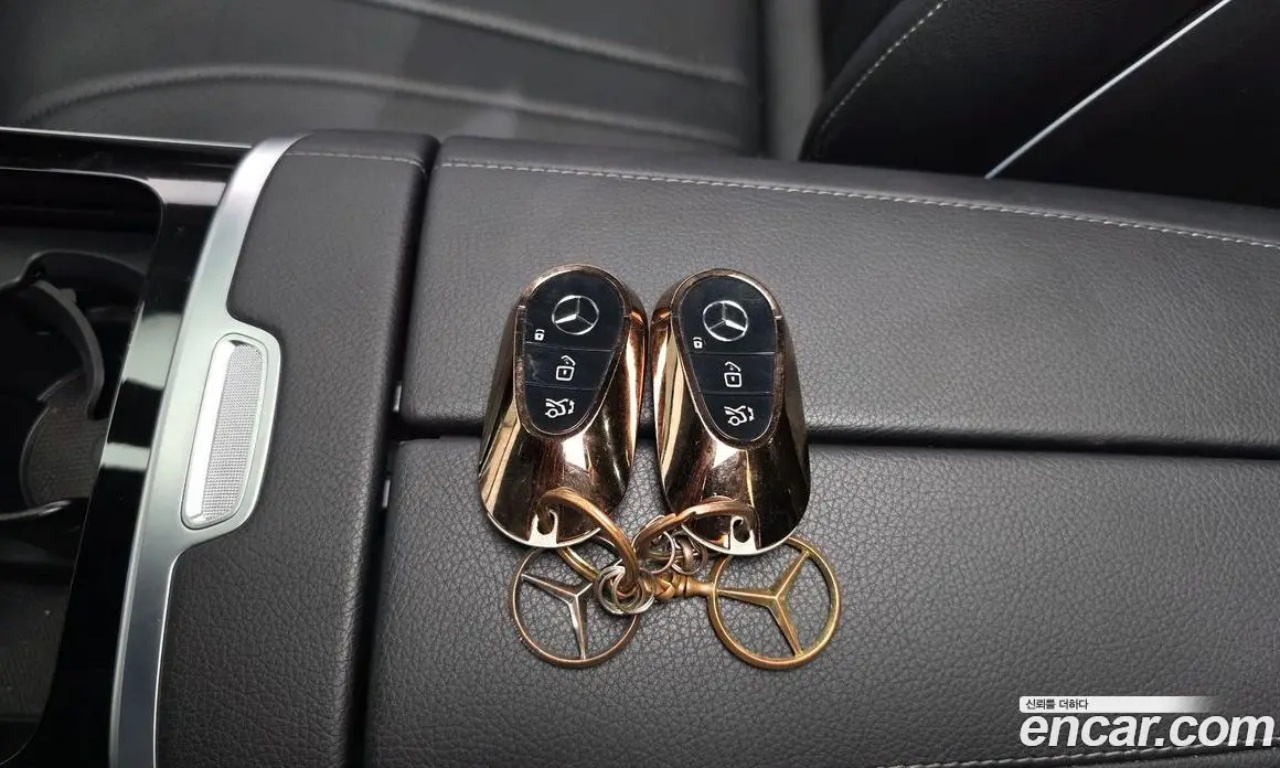 Mercedes-Benz EQE 2023 0.3 автомат (гидро), фото 28