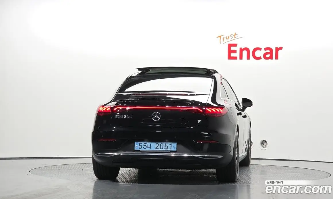 Mercedes-Benz EQE 2023 0.3 автомат (гидро), фото 4