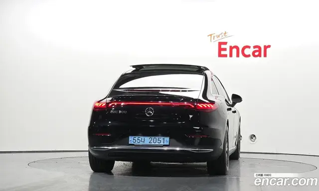 Mercedes-Benz EQE 2023 0.3 автомат (гидро), миниатюра 4