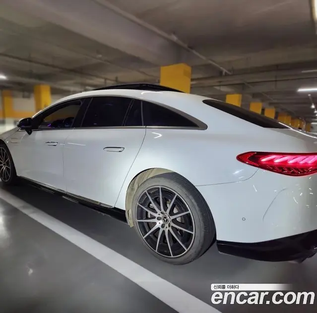 Mercedes-Benz EQS 2022 автомат (гидро), миниатюра 5