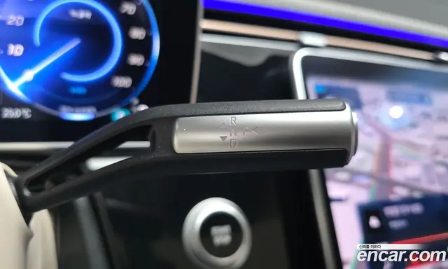 Mercedes-Benz EQS 2022 0.3 автомат (гидро), миниатюра 12
