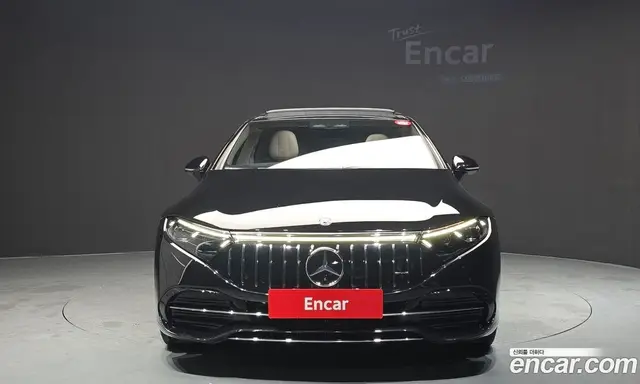 Mercedes-Benz EQS 2022 0.3 автомат (гидро), миниатюра 3