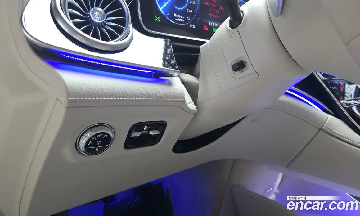 Mercedes-Benz EQS 2022 0.3 автомат (гидро), фото 25