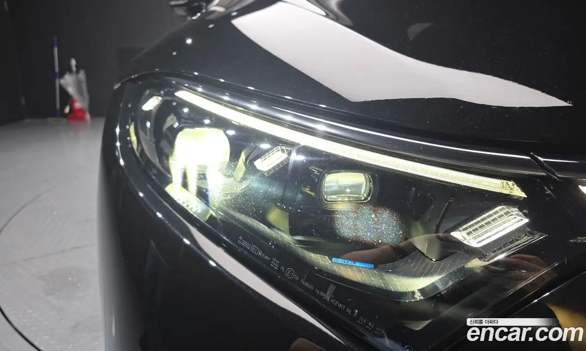 Mercedes-Benz EQS 2022 0.3 автомат (гидро), фото 8