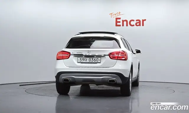 Mercedes-Benz GLA-Class 2016 2.1 автомат (гидро), миниатюра 4