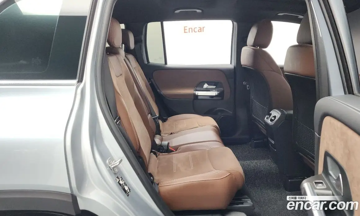 Mercedes-Benz GLB-Class 2025 2.0 автомат (гидро), фото 17