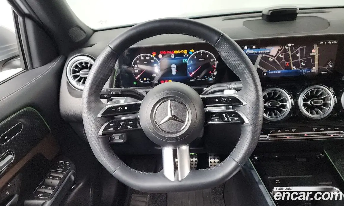 Mercedes-Benz GLB-Class 2025 2.0 автомат (гидро), фото 19
