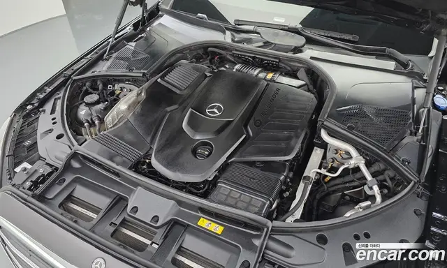 Mercedes-Benz S-Class 2021 2.9 автомат (гидро), миниатюра 6
