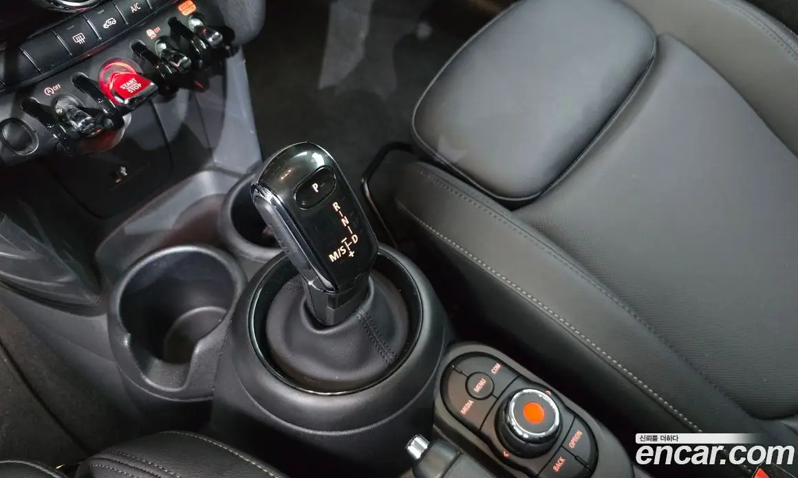 Mini Cooper 2020 1.5 автомат (гидро), фото 12