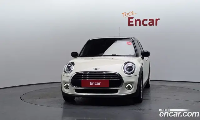 Mini Cooper 2020 1.5 автомат (гидро), миниатюра 3