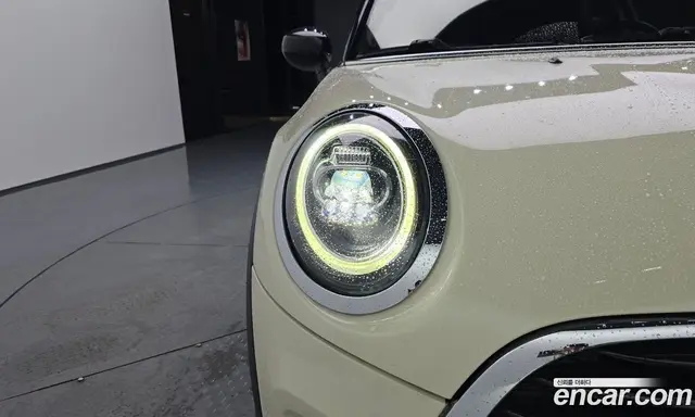 Mini Cooper 2020 1.5 автомат (гидро), миниатюра 8