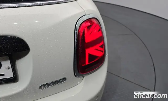 Mini Cooper 2020 1.5 автомат (гидро), миниатюра 9