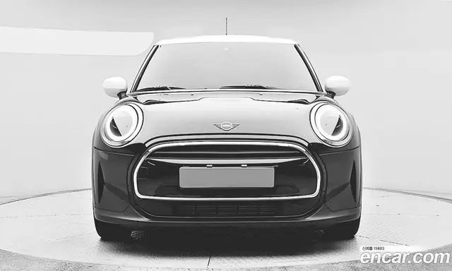 Mini Cooper 2023 1.5 автомат (гидро), миниатюра 2