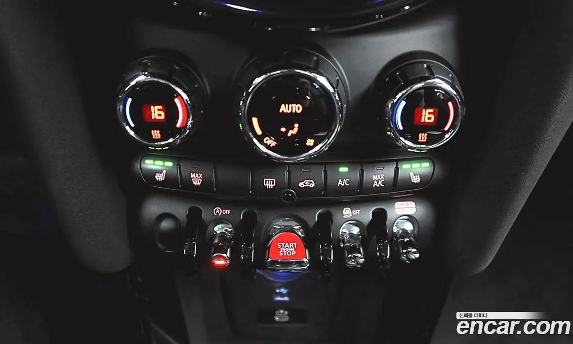 Mini Cooper 2023 1.5 автомат (гидро), фото 6