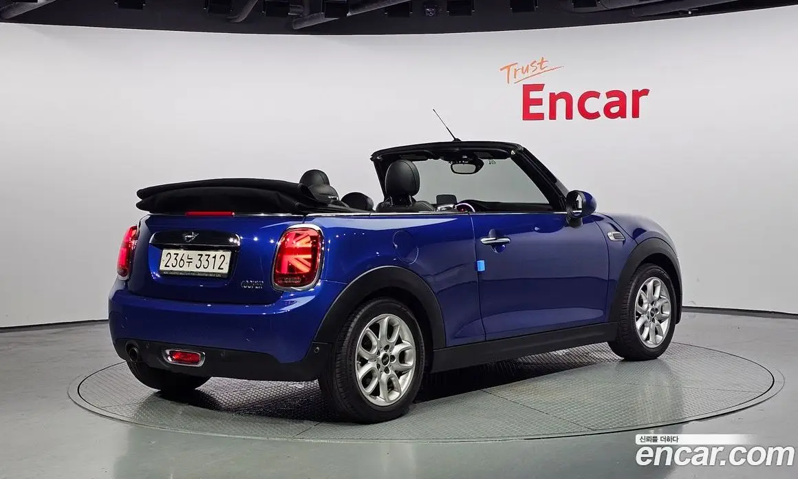 Mini Cooper Convertible 2019 1.5 автомат (гидро), фото 2 Mini Cooper Convertible 2019 1.5 автомат (гидро), фото 2