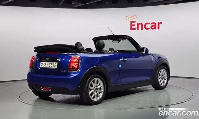 Mini Cooper Convertible 2019 1.5 автомат (гидро), миниатюра 2 Mini Cooper Convertible 2019 1.5 автомат (гидро), миниатюра 2