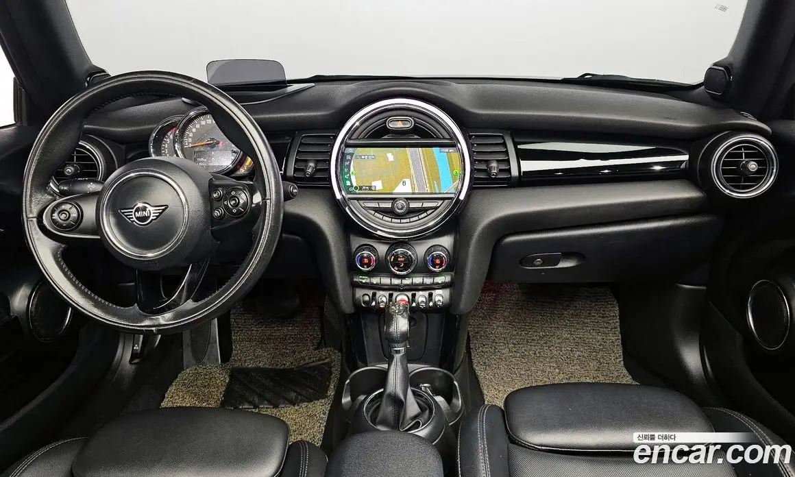 Mini Cooper Convertible 2019 1.5 автомат (гидро), фото 7 Mini Cooper Convertible 2019 1.5 автомат (гидро), фото 7