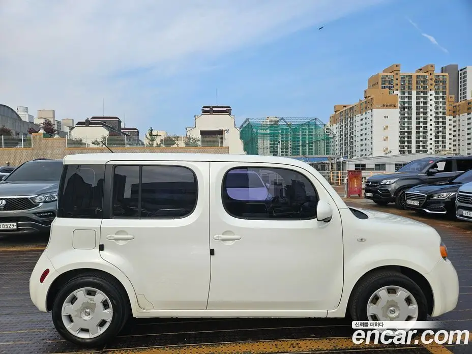Nissan Cube 2013 1.8 автомат (гидро), фото 7