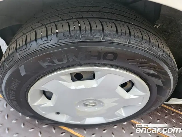 Nissan Cube 2013 1.8 автомат (гидро), миниатюра 9