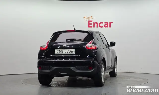 Nissan Juke 2015 1.6 автомат (гидро), миниатюра 3