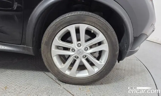 Nissan Juke 2015 1.6 автомат (гидро), миниатюра 6