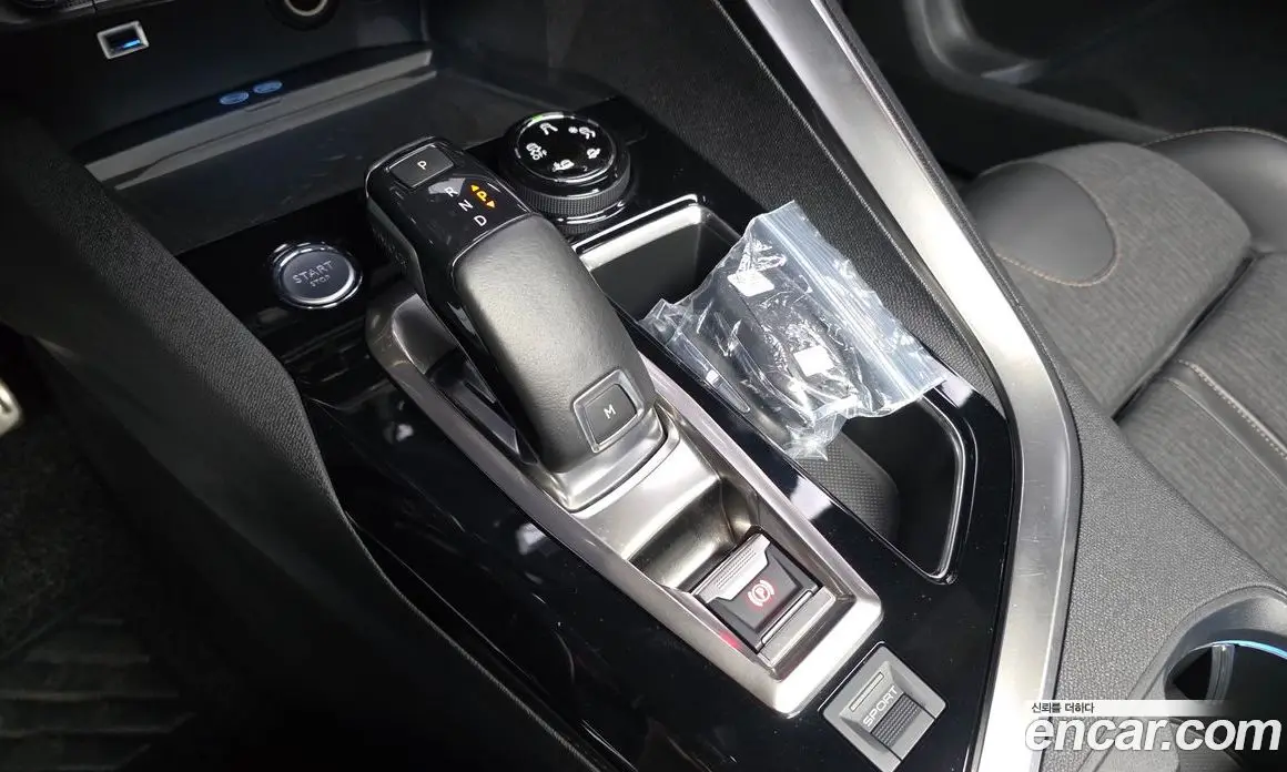 Peugeot 3008 2019 1.5 автомат (гидро), фото 12 Peugeot 3008 2019 1.5 автомат (гидро), фото 12