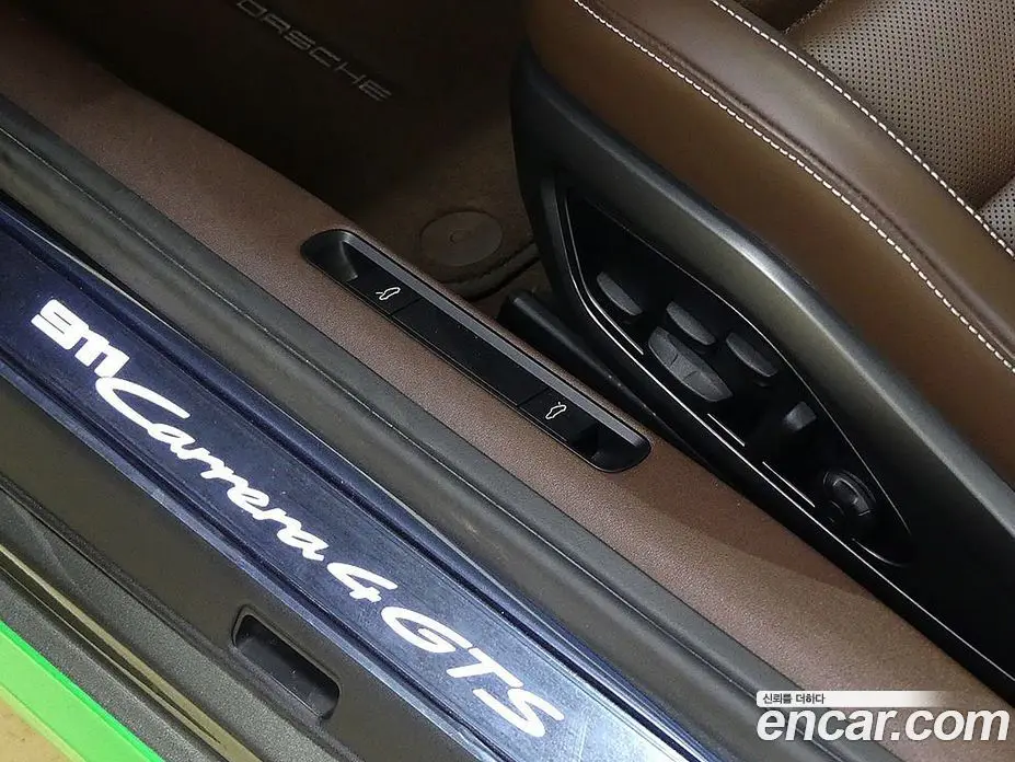 Porsche 911 2022 3.0 автомат (гидро), фото 17 Porsche 911 2022 3.0 автомат (гидро), фото 17