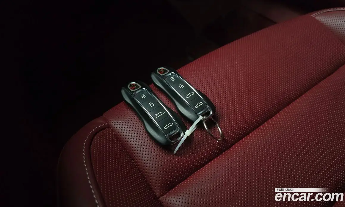 Porsche 911 2023 3.0 автомат (гидро), фото 28