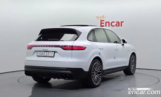 Porsche Cayenne 2020 3.0 автомат (гидро), миниатюра 2