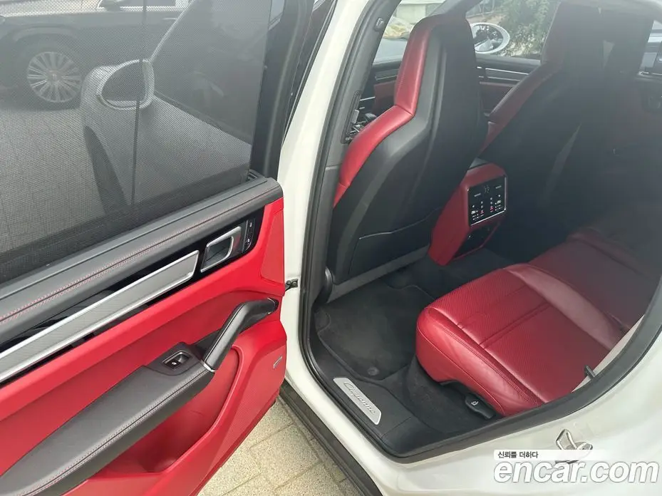 Porsche Cayenne 2023 3.0 автомат (гидро), фото 14
