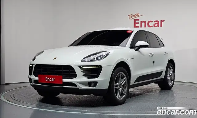 Porsche Macan 2014 2.0 автомат (гидро), миниатюра 1