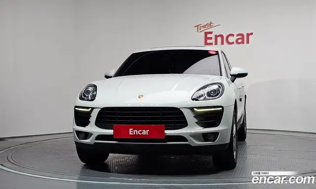 Porsche Macan 2014 2.0 автомат (гидро), миниатюра 3
