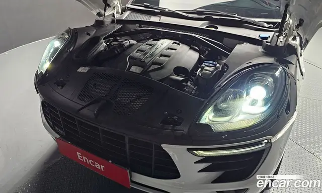 Porsche Macan 2015 3.0 автомат (гидро), миниатюра 6 Porsche Macan 2015 3.0 автомат (гидро), миниатюра 6