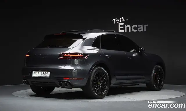 Porsche Macan, 2018, 141 936 км
