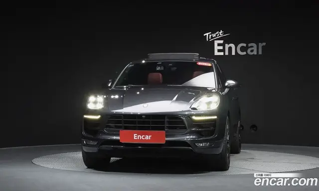Porsche Macan 2018 3.0 автомат (гидро), миниатюра 2
