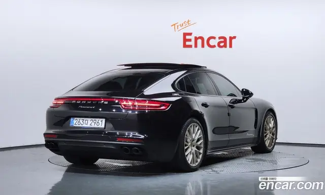 Porsche Panamera 2020 3.0 автомат (гидро), миниатюра 2