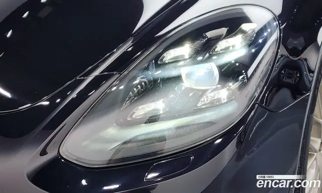 Porsche Panamera 2020 3.0 автомат (гидро), миниатюра 8