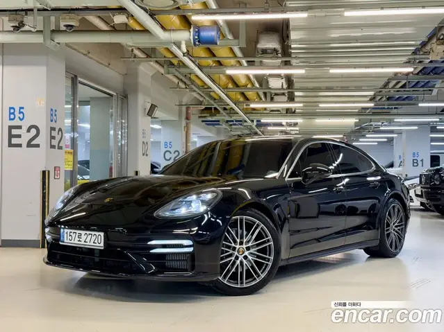 Porsche Panamera 2021 2.9 автомат (гидро), миниатюра 1