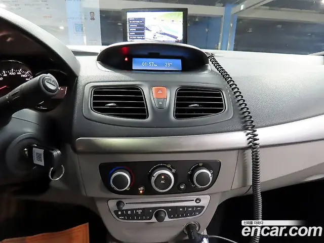 Renault (Samsung) SM3 2009 1.6 автомат (гидро), миниатюра 11