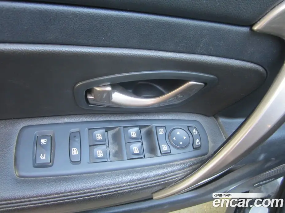 Renault (Samsung) SM5 2015 2.0 автомат (гидро), фото 13 Renault (Samsung) SM5 2015 2.0 автомат (гидро), фото 13